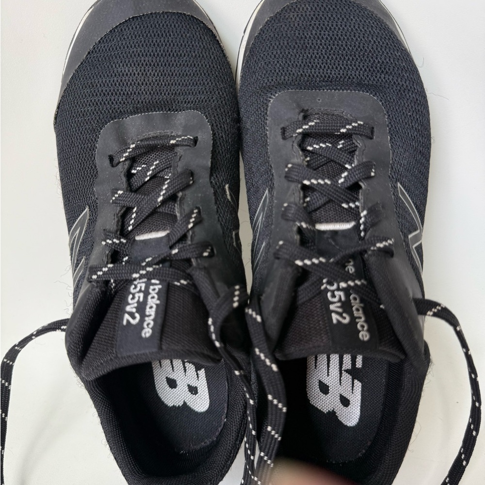 New Balance Black Mesh Lace-Up Running Sneakers
